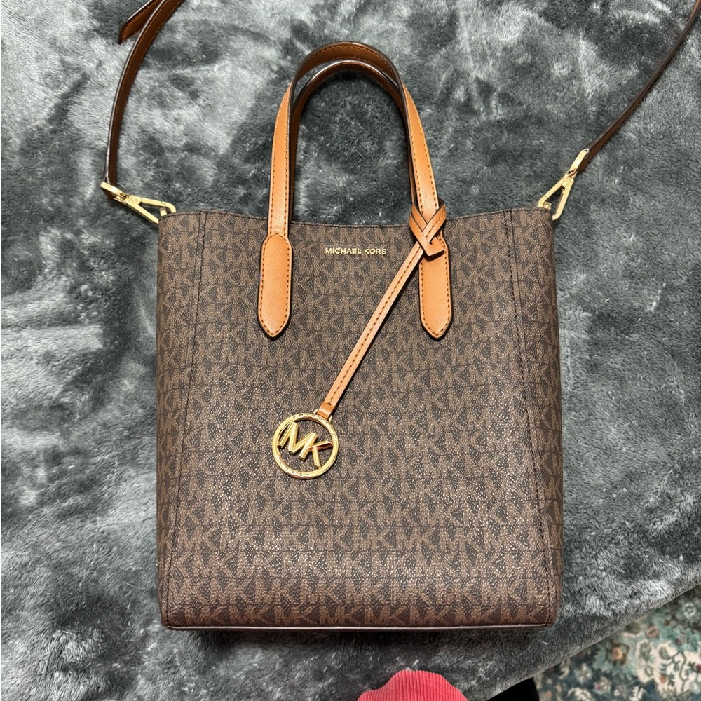 Michael Kors Hand bag